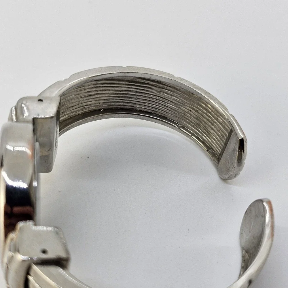 Studio 30MM Women's Bracelet Watch White‎ Dial Gray Bands 5.5